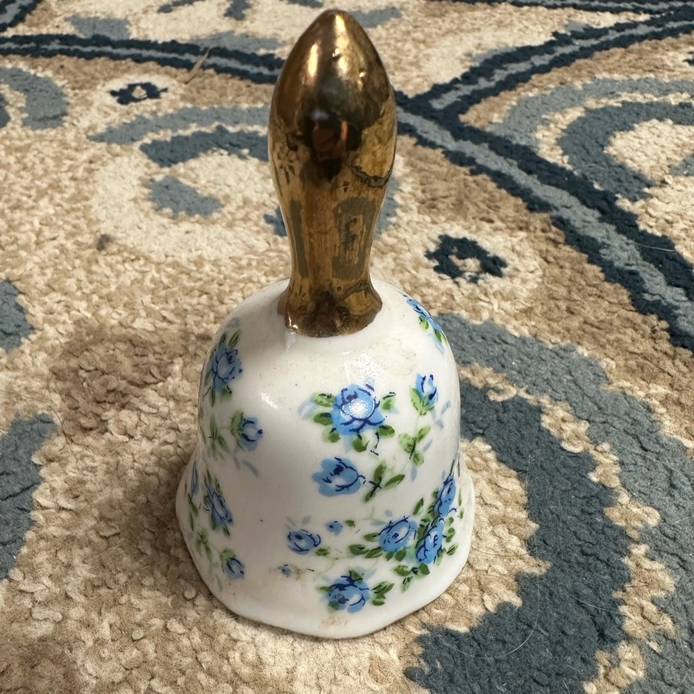 Floral Bell